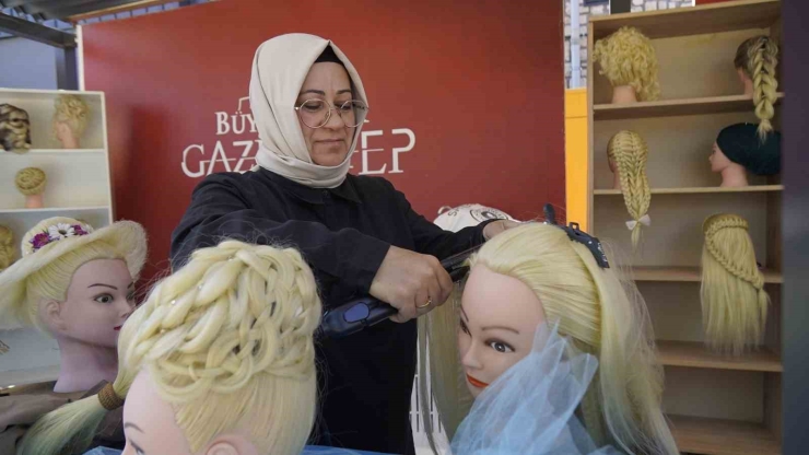 Gasmek Aile Yılı Özel Sergisi Büyük İlgi Görüyor
