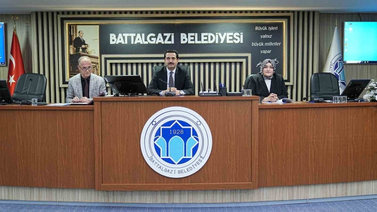 Başkan Taşkın: "peygamberimize Dil Uzatanları Şiddetle Kınıyoruz"
