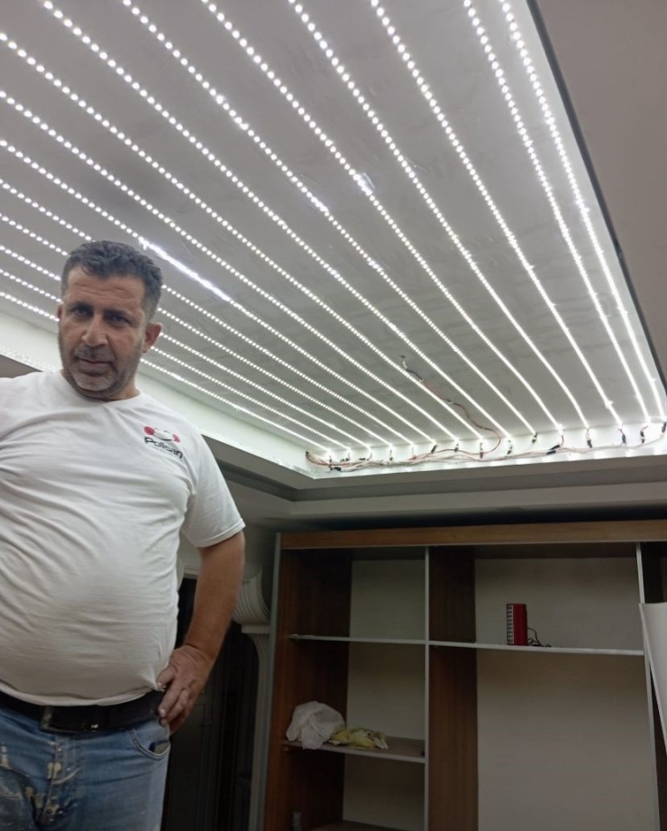 İskeleden Düşen Usta Hayatını Kaybetti