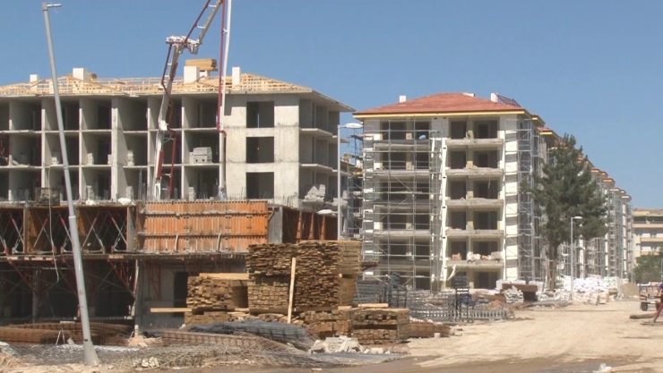 Salköprü Mahallesi’nde Yeni Konutlar Yükseliyor