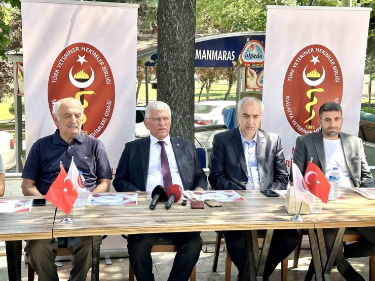 Zoonotik Hastalıklara Karşı "tek Sağlık" Vurgusu