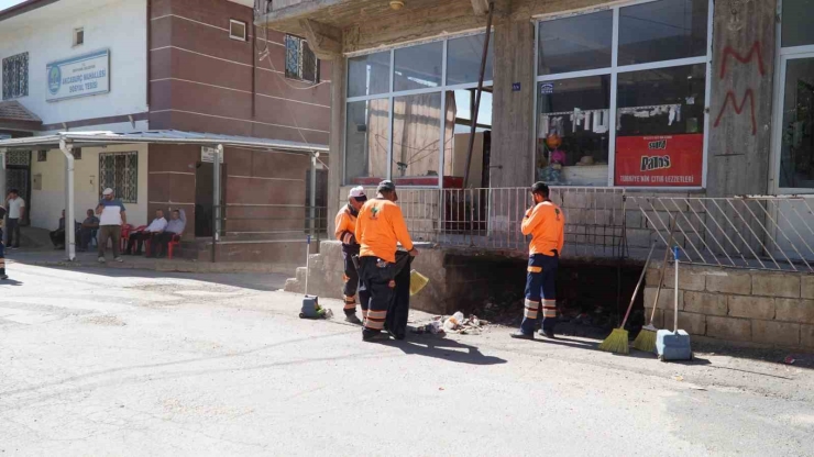 Şehitkamil’in Dört Bir Yanında Temizlik Seferberliği