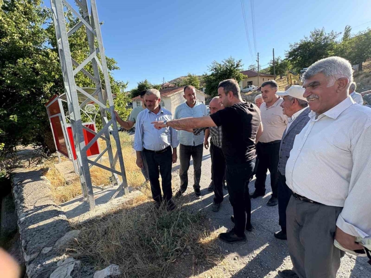 Başkan Ulutaş’tan Mahalle Ziyaretlerini Sürdürüyor