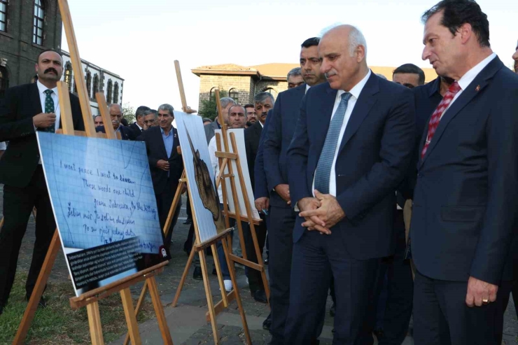 Diyarbakır’da "srebrenitsa Soykırımı" Anısına Fotoğraf Sergisi Açıldı