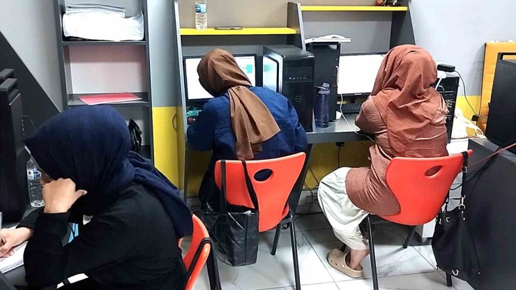 Süleymanşah Gençlik Merkezinde Yaz Dersleri Başladı