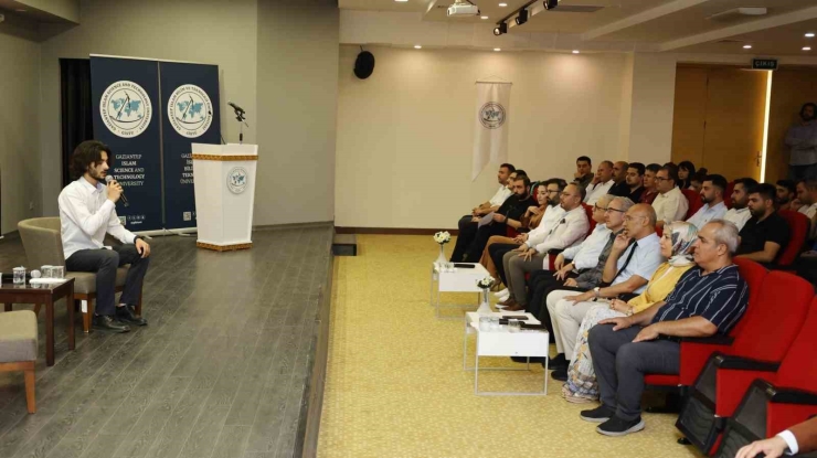 Gibtü’de 15 Temmuz Darbe Girişimi Farklı Boyutlarıyla Ele Alındı