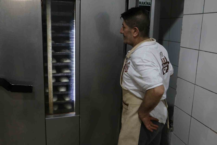 Suyun Kaynama Noktası 100 Derece, Fırıncıların Dayanma Noktası 250 Derece