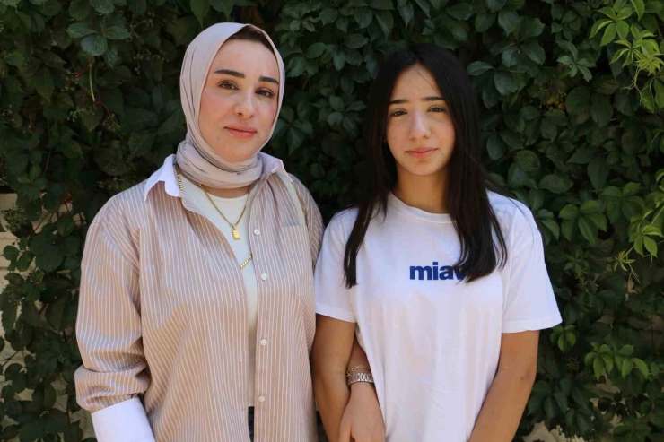 Diyarbakır’ın Kavurucu Sıcağında Sokak Hayvanları Unutulmadı