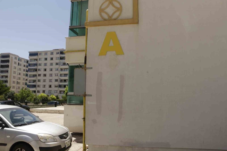 Ejegül’ün 8. Kattan Düşerek Öldüğü Apartmanın Yöneticisi: ’’cemil K., 2 Ay Önce Gelip Dua Etmiş’’