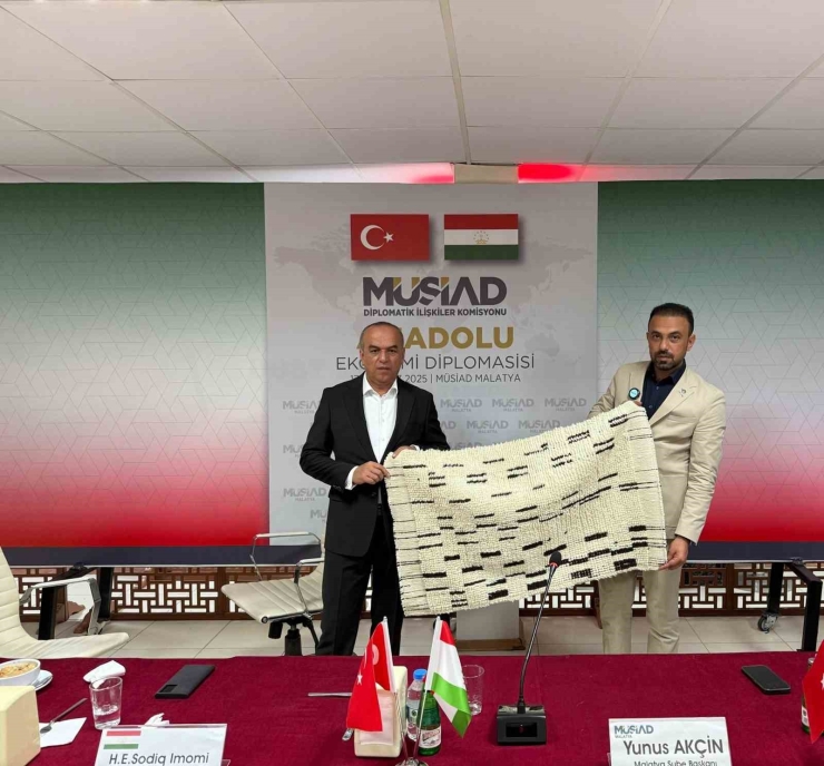 Tacikistan İle Ekonomik Köprüler Kuruluyor
