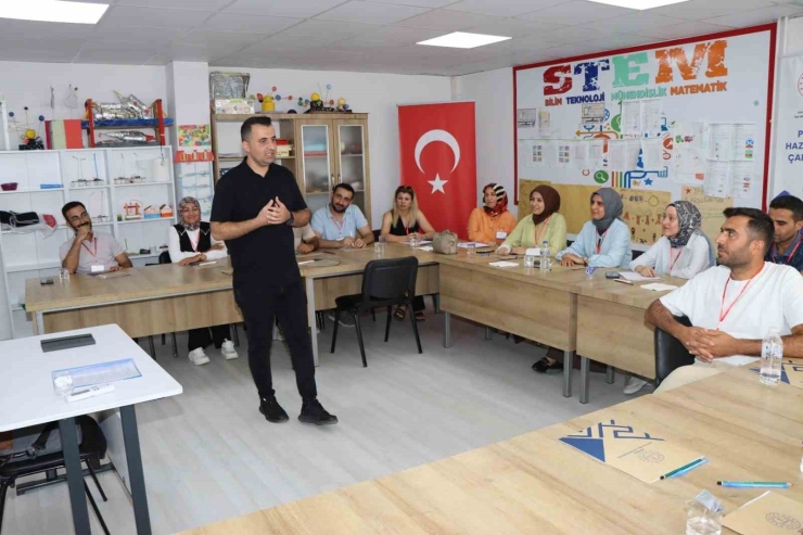 Adıyaman’da Proje Yazma Çalıştayı Düzenlendi