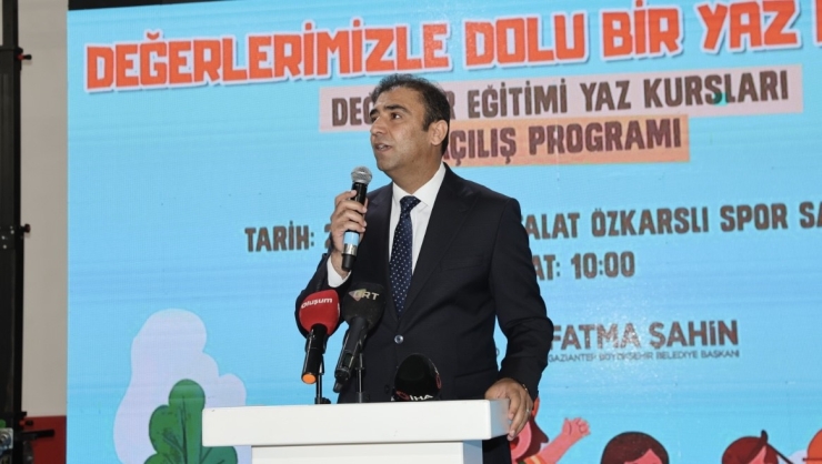 Büyükşehir’in Değerler Eğitimi Yaz Okulları Programı Düzenlendi