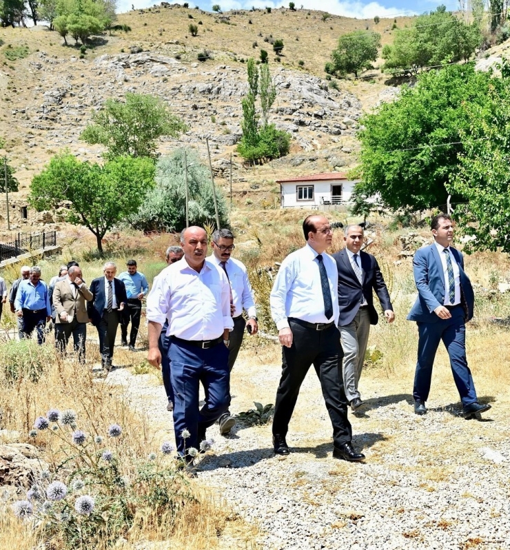 Geçit: "sorunları Ertelemiyoruz, Çözüm Üretiyoruz"