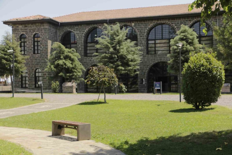 Aşırı Sıcaklardan Dolayı Diyarbakır Müzesi’nde Yüzde 75’lik Ziyaretçi Düşüşü
