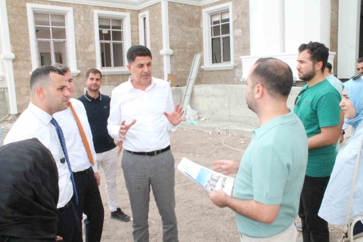 Sincik Ve Gerger’de Muhtarların Talepleri Dinlendi