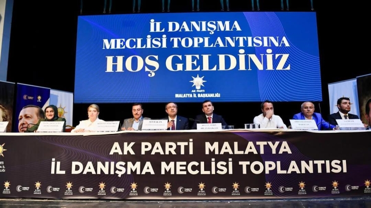 Ak Parti Malatya Teşkilatı, İl Danışma Meclisi Toplantısında Bir Araya Geldi