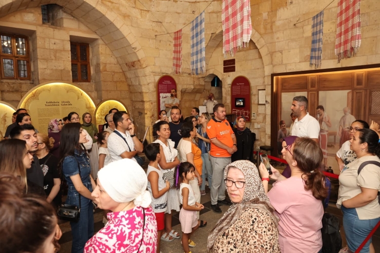 Gaziantep Büyükşehir’den Müzede Bir Akşam Etkinliği