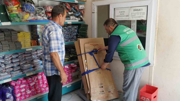 Haliliye Belediyesi Sıfır Atık Marketleri İle Geri Dönüşümde Fark Oluşturuyor