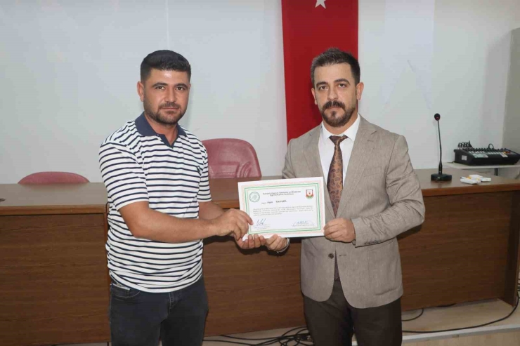 Şanlıurfa’da Sokak Hayvanları İçin Doğal Yaşam Alanı Ve Kısırlaştırma Seferberliği Başlıyor