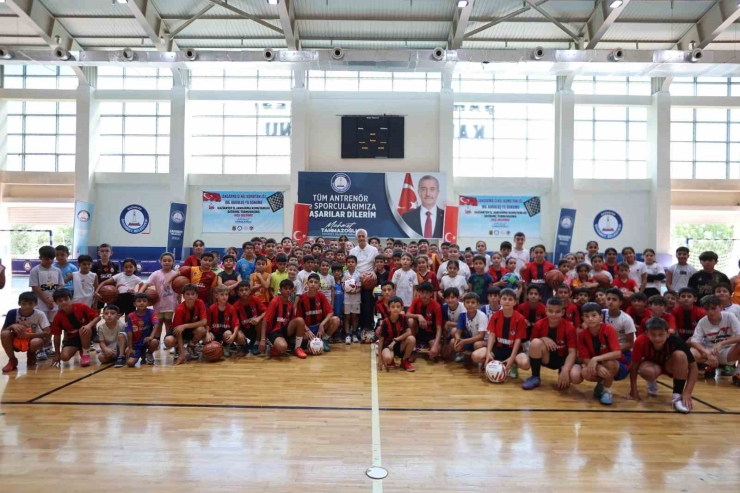 Tahmazoğlu Yaz Spor Okulu Öğrencileriyle Buluştu
