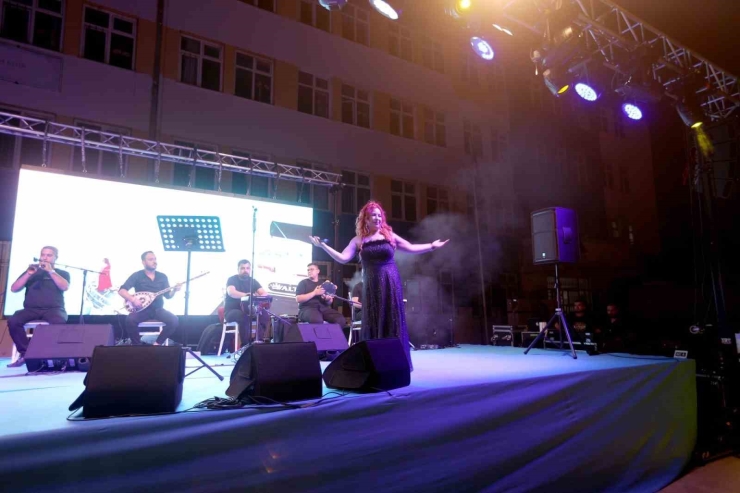 Gaziantep Büyükşehir’in "mahallemde Konser Var" Etkinliği Başladı