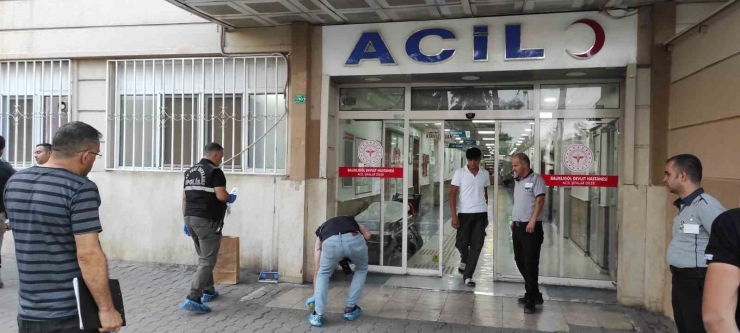 Şanlıurfa’da Acil Doktoru Ve Güvenlik Görevlisine Bıçaklı Saldırı