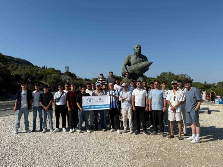 Yeşilyurt Genç Meclis Üyeleri Çanakkale’de Tarihi Mekanları İnceledi