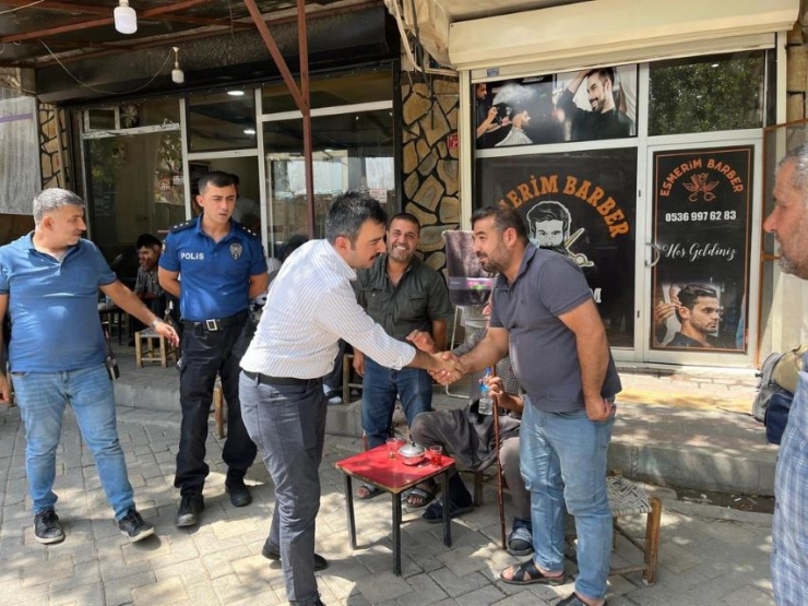 Dicle Kaymakamı Atış, İlçe Emniyet Amiri Özkan İle Birlikte Esnafı Ziyaret Etti