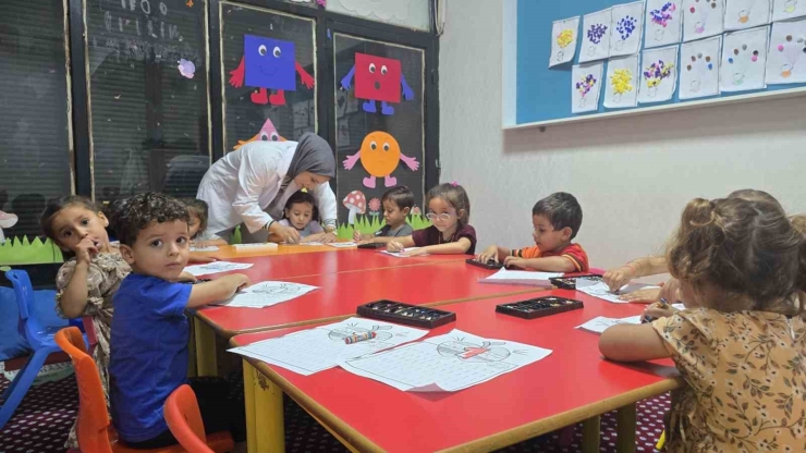 Eyyübiye’de Kadınlar Üretiyor, Öğreniyor, Güçleniyor