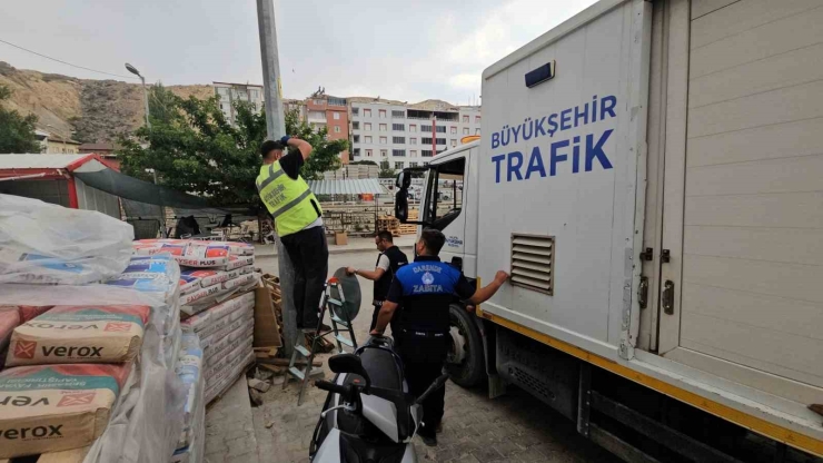 Darende’de Trafik Düzenlemesi: Tek Yön Ve Park Yasağı Uygulamaları Başladı