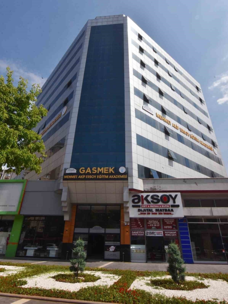Gasmek, Tercih Döneminde De Öğrencilere Desteğini Sürdürüyor