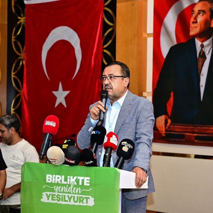 Yeşilyurt Belediyesi Hizmet Değerlendirme Toplantısı Yoğun İlgi Gördü