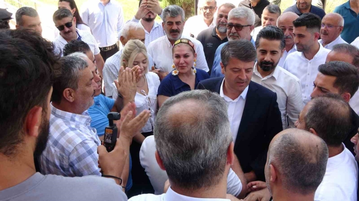 Başkan Abdurrahman Tutdere Görevine Döndü: "adıyaman Belediyesi Halkın Belediyesidir"