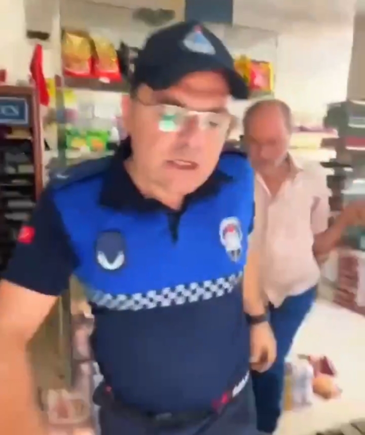 Zabıtayı Tehdit Eden 2 Şahıs Hakkında Yasal İşlem Başlatıldı