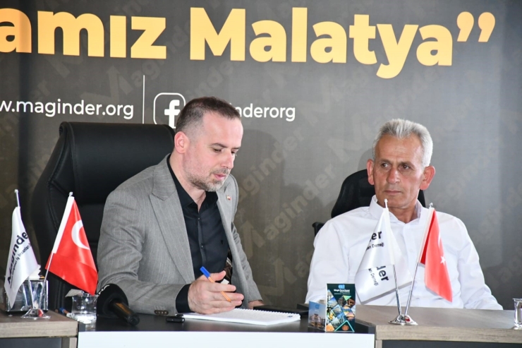 Doğanşehir Muhtarları Maginder Başkanı Karademir’le Bir Araya Geldi