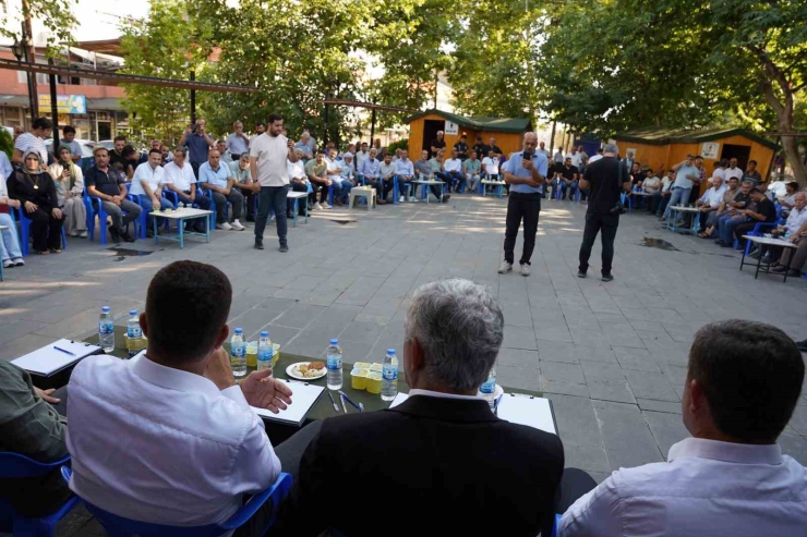 Kahta’da Yoğun Katılımlı Halk Buluşması Gerçekleştirildi