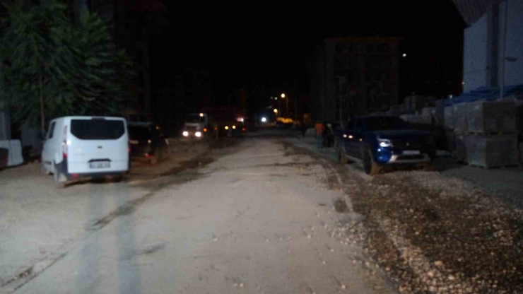 Malatya’da Şantiye İşçileri Arasında Taşlı Sopalı Kavga: 4 Yaralı