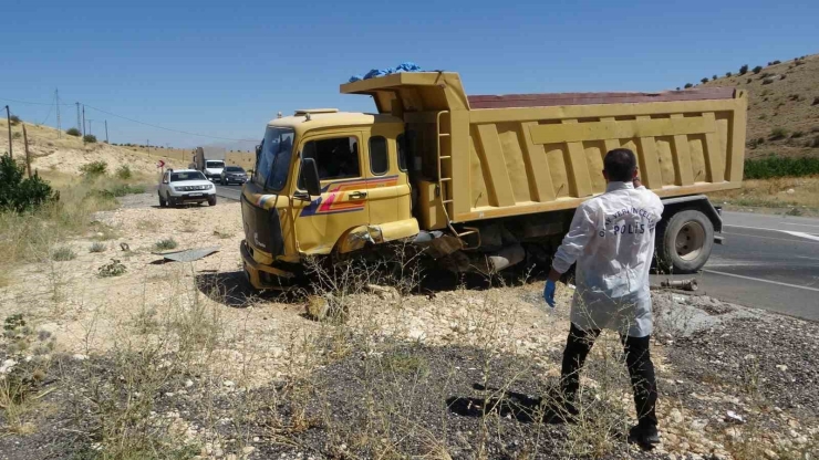 Malatya’daki Feci Kazada Ölü Sayısı 2’ye Yükseldi