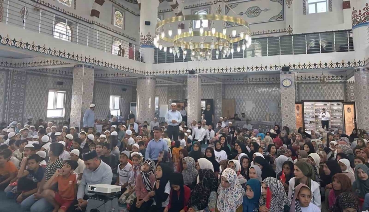 Sincik’te Yaz Kur’an Kursu Kapanış Programı Düzenlendi