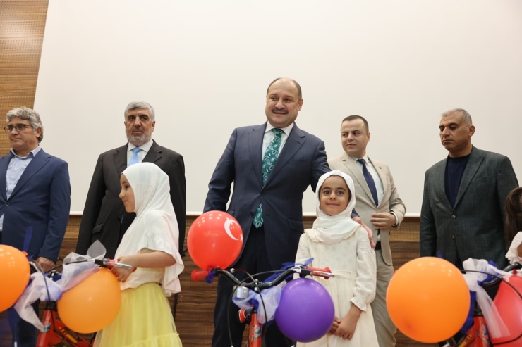 Öğrencilere 700 Bisiklet