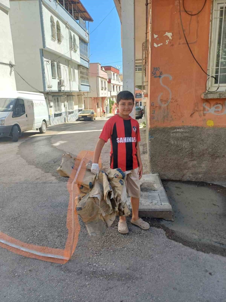 Şahinbeyli Çocuklardan Örnek Davranış