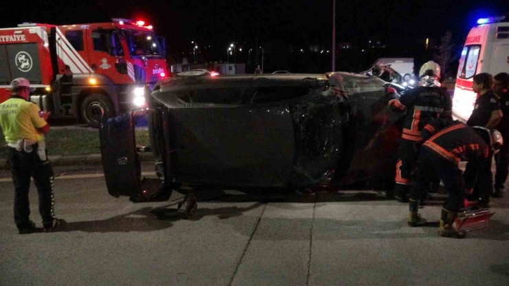 Malatya’da Kontrolden Çıkan Araç Yan Yattı: 1 Yaralı