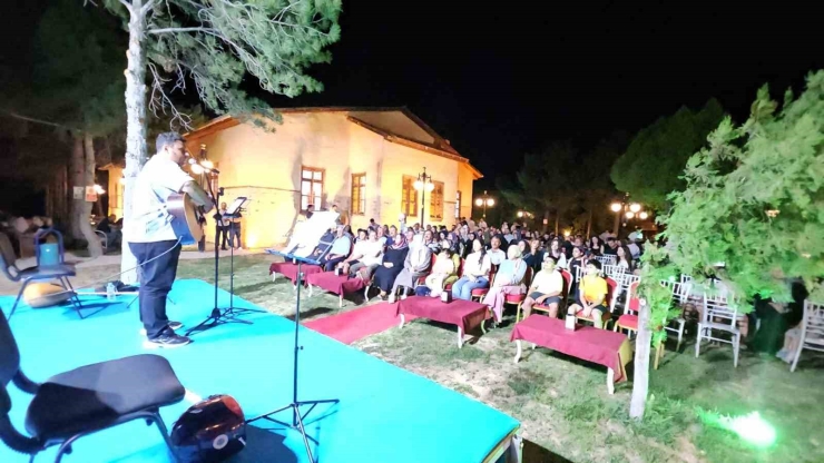 Darende’de Yaz Akşamlarına Sanat Dolu Dokunuş