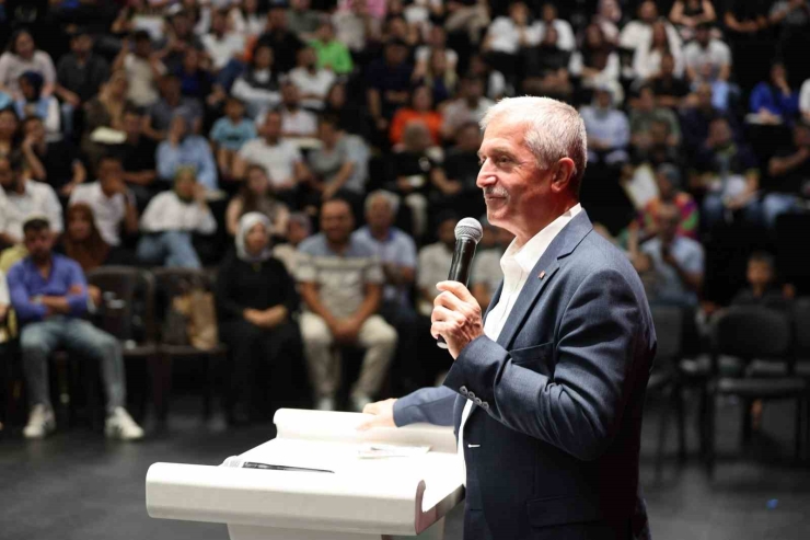 Evlilik Okulunu Tamamlayan 481 Çift Sertifikalarını Aldı