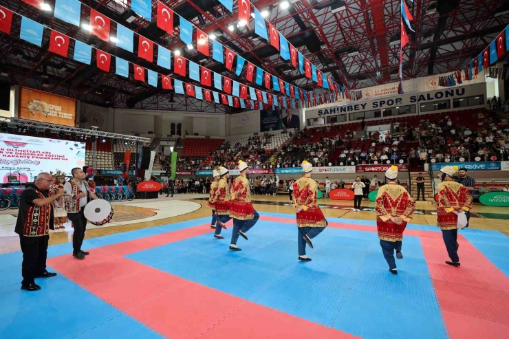 Gasmek Yaz Olimpiyatları Ve Yaz Okulları Kapanış Töreni Düzenlendi