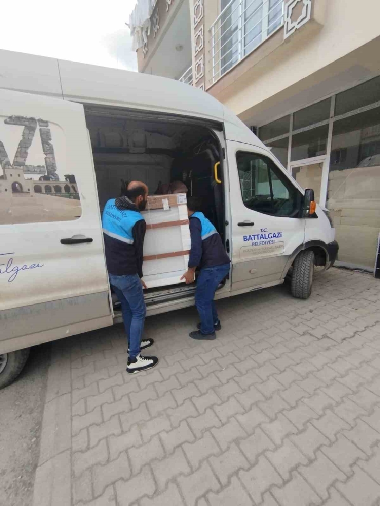 Belediyeden Evlenecek Çiftlere Eşya Yardımı