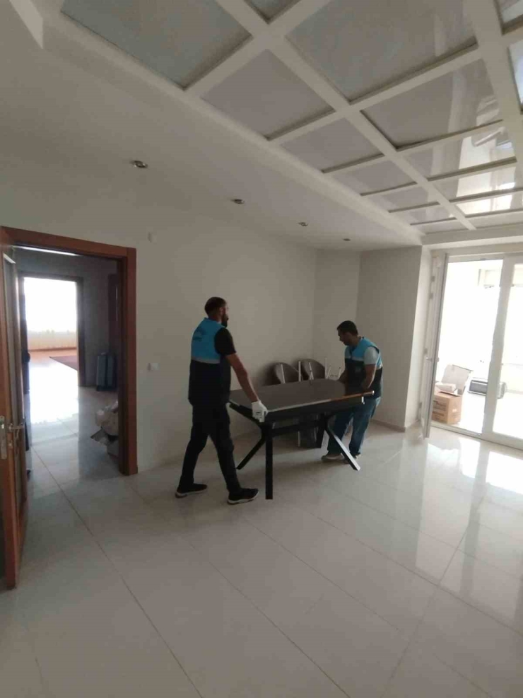 Belediyeden Evlenecek Çiftlere Eşya Yardımı