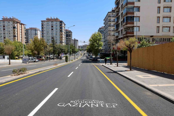 Gaziantep Büyükşehir’den Kent Genelinde Asfalt Seferberliği