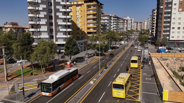 Gaziantep Büyükşehir’den Kent Genelinde Asfalt Seferberliği