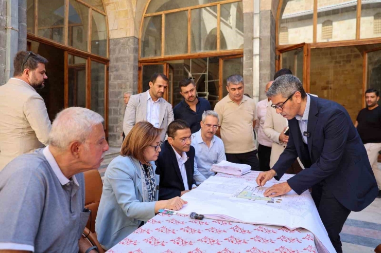 Şahin, Gaziantep’in Köklü Tarihine Sahip Çıkıyor